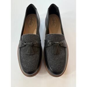Collection by Clarks Black and Tweed Loafer Women’s 9 1/2
